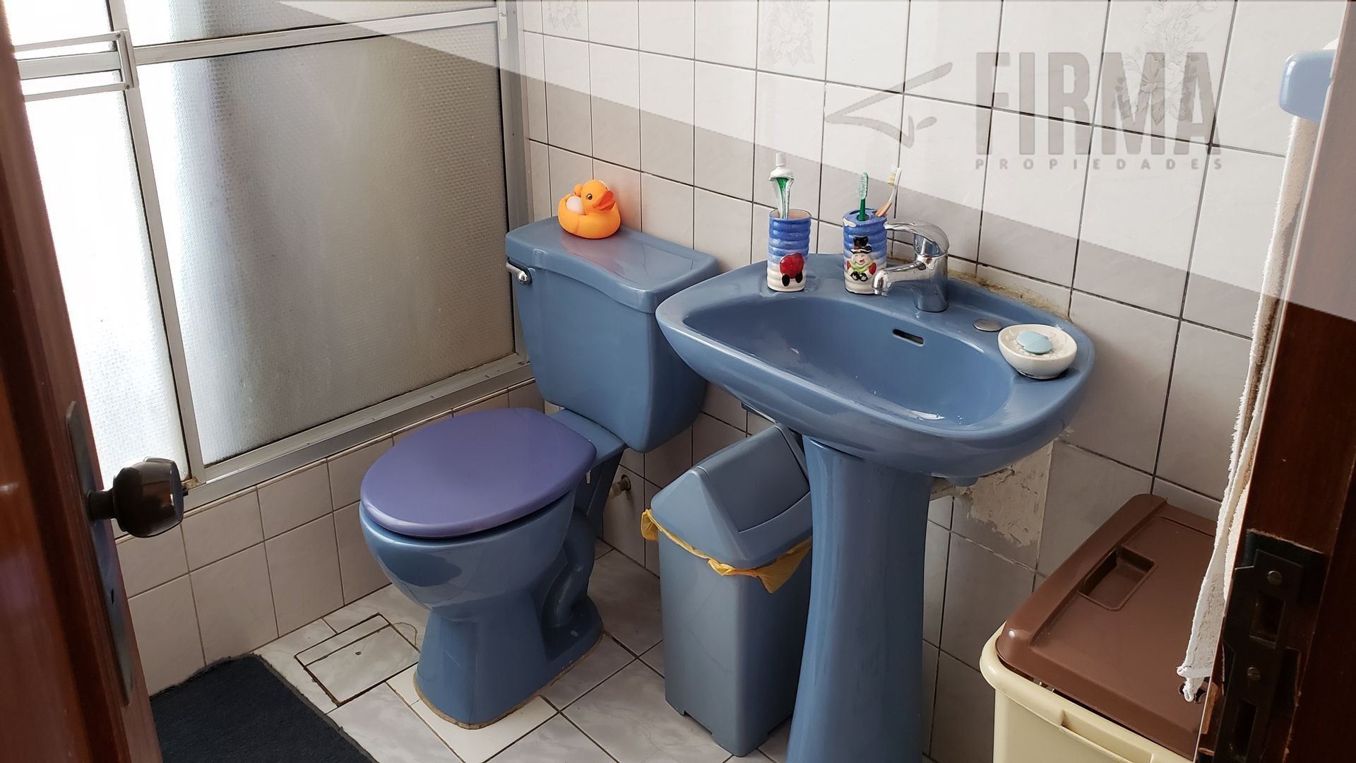 Casa en Cota Cota en La Paz 4 dormitorios 4 baños 1 parqueos Foto 17