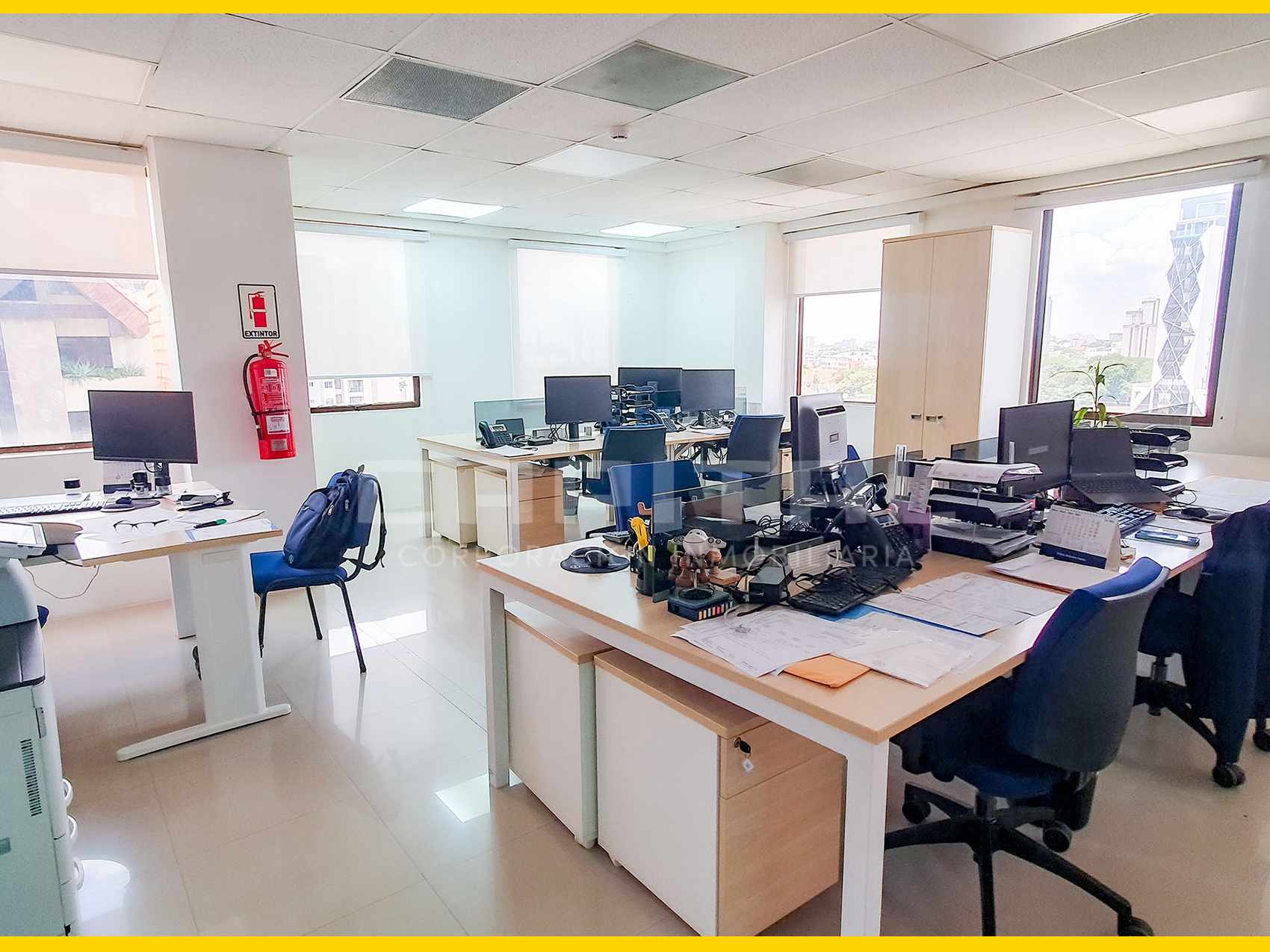 Oficina EN EDIFICIO EMPRESARIAL – ALQUILO OFICINA PARA EMPRESA DE PRIMER NIVEL Foto 7