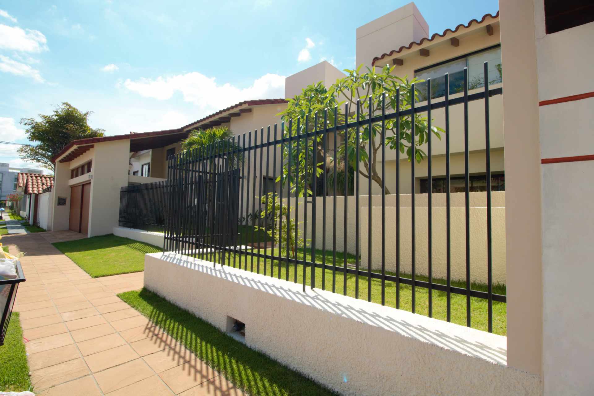 Casa CASA EN VENTA BARRIO LAS PALMAS Foto 5