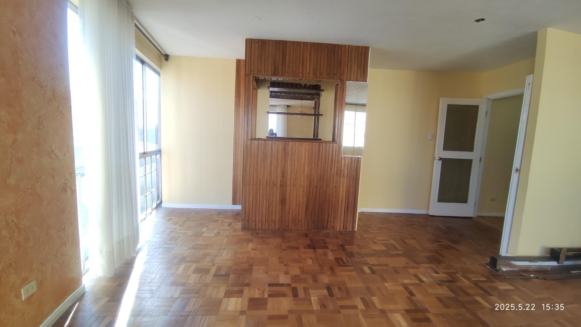 Departamento en Sopocachi en La Paz 4 dormitorios 3 baños 1 parqueos Foto 4
