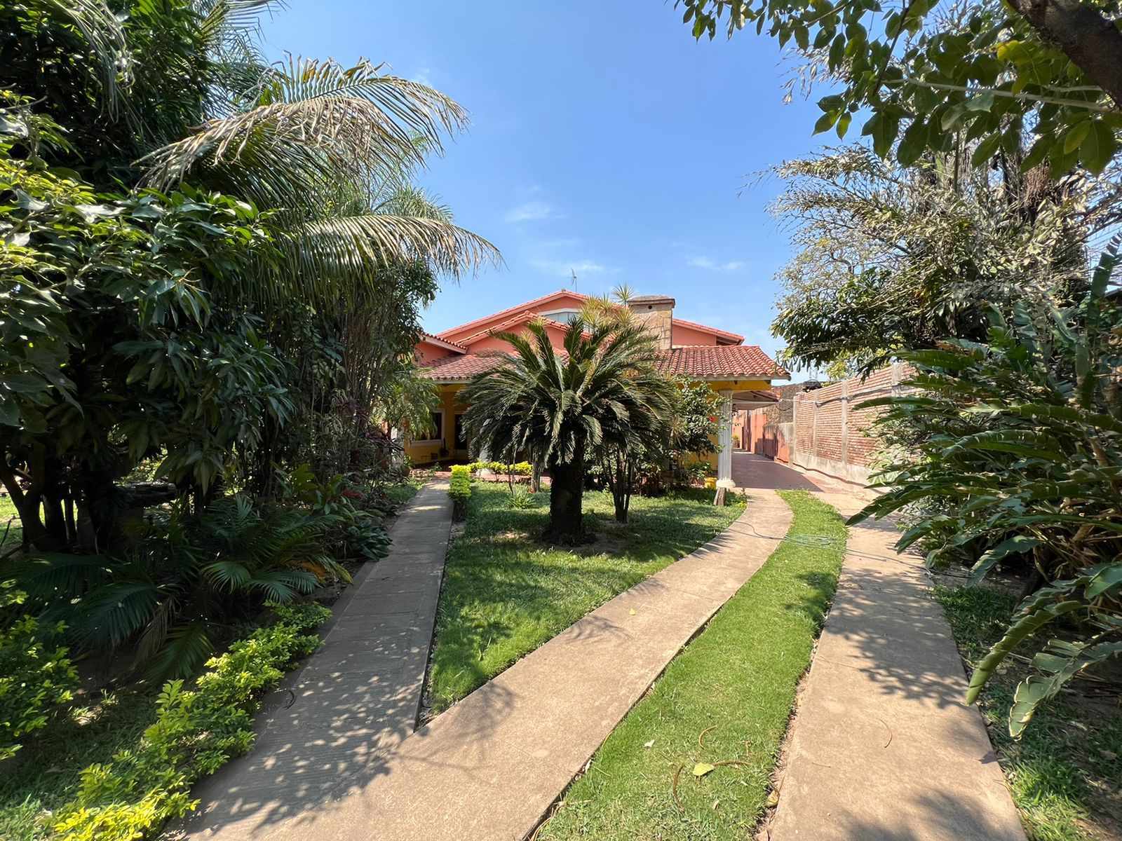 En Venta a $us 2,300,000 Foto 3