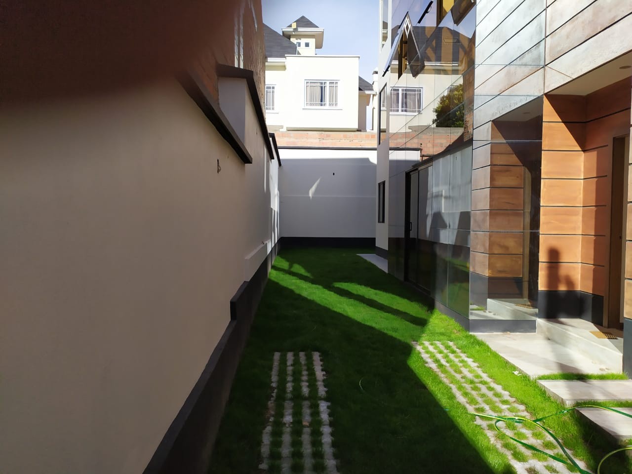 Casa en Achumani en La Paz 3 dormitorios 4 baños 2 parqueos Foto 18