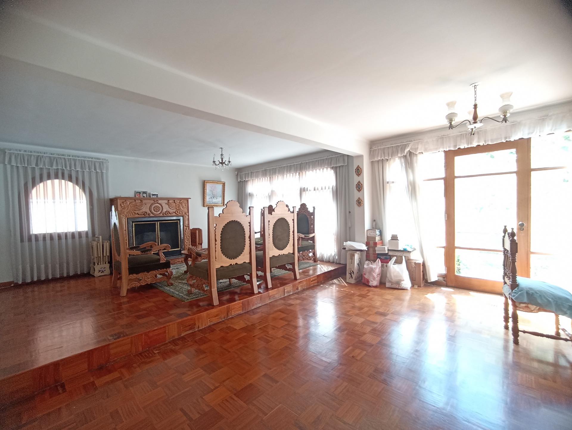 Departamento en VentaCASA EN VENTA / IRPAVI 7 dormitorios 5 baños 5 parqueos Foto 23