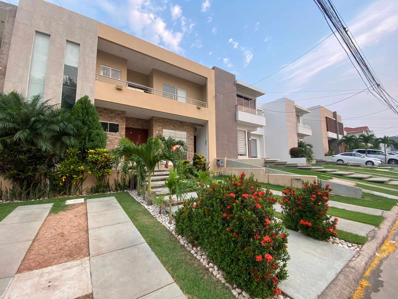 Casa ZONA NORTE condominio la colina el remanso Foto 1