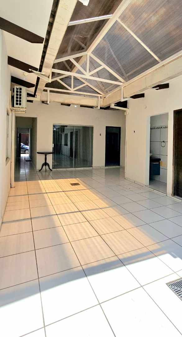 Casa en AlquilerAv. Roca Coronado 2do y 3er ANILLO  3 dormitorios 3 baños 1 parqueos Foto 14