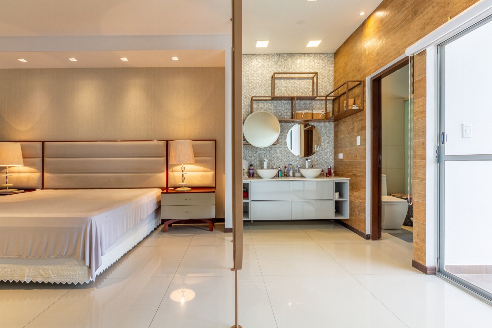 Casa en AlquilerAv. Octavo Anillo Banzer  Foto 10