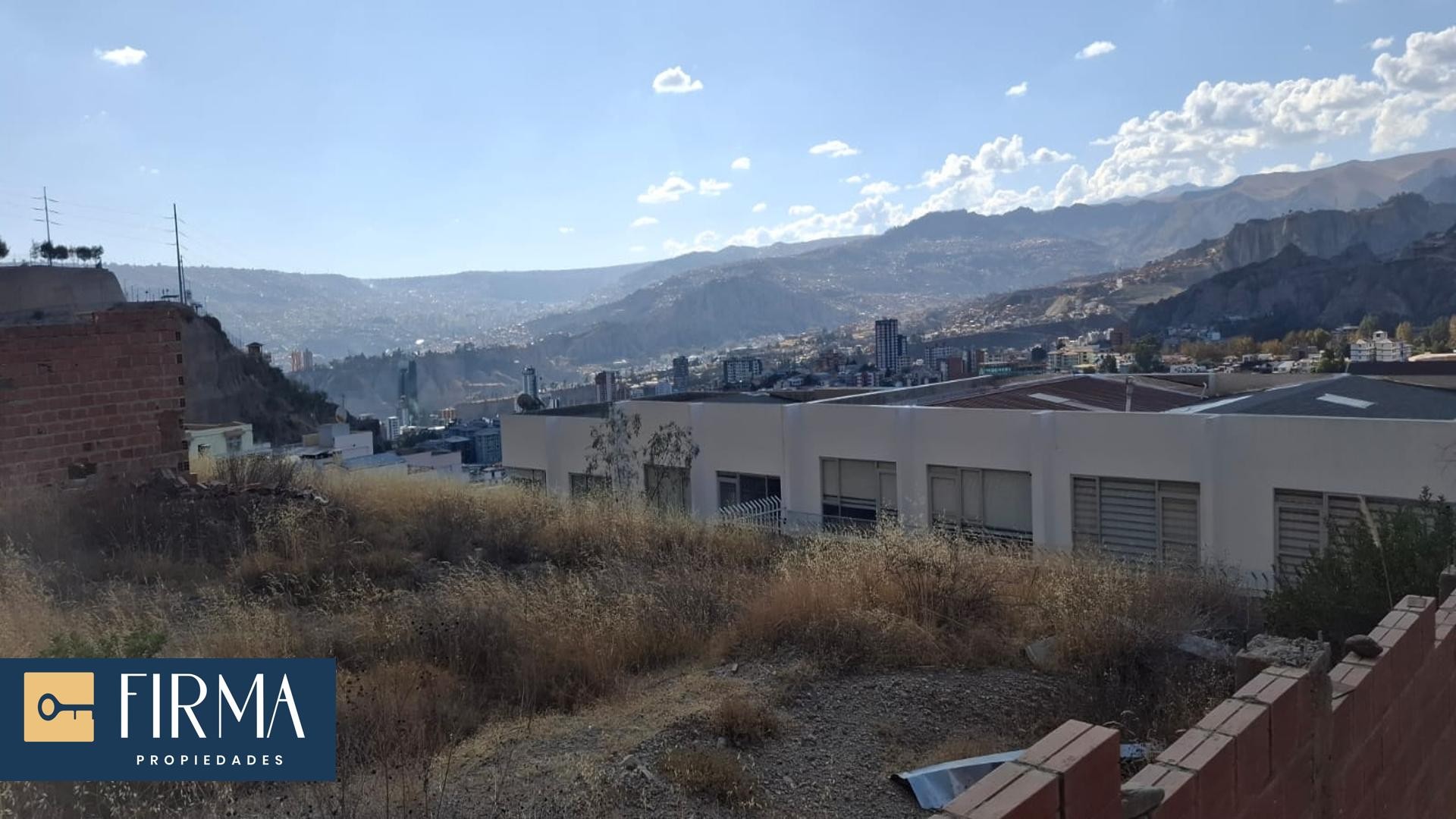 Terreno en Auquisamaña en La Paz    Foto 1