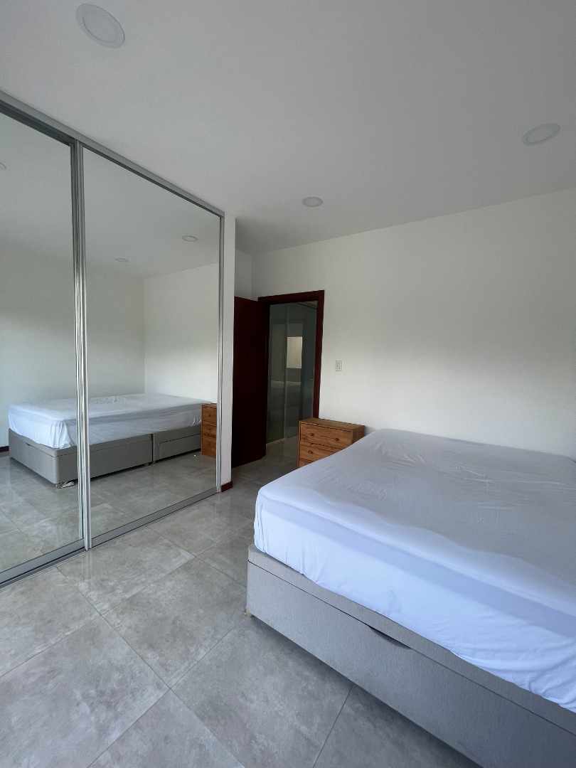 Departamento en AlquilerAV. IBERICA - CONDOMINIO LAS PALMAS GOLF VIEW 2 dormitorios 2 baños  Foto 13