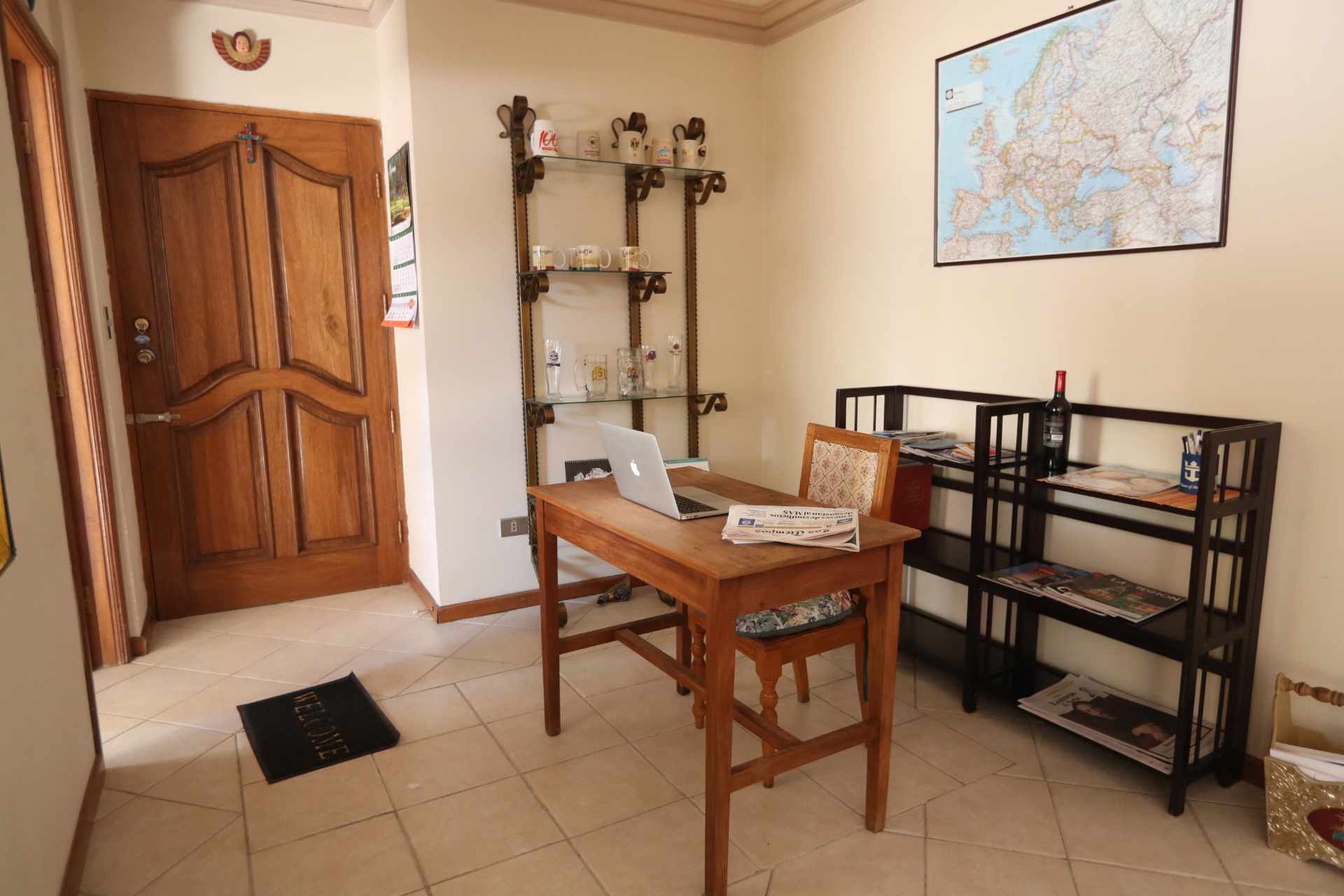 Departamento en VentaEdificio Torres del Sol, Av. Ballivian 838 entre Oruro y Ramón Rivero 2 dormitorios 3 baños 1 parqueos Foto 9