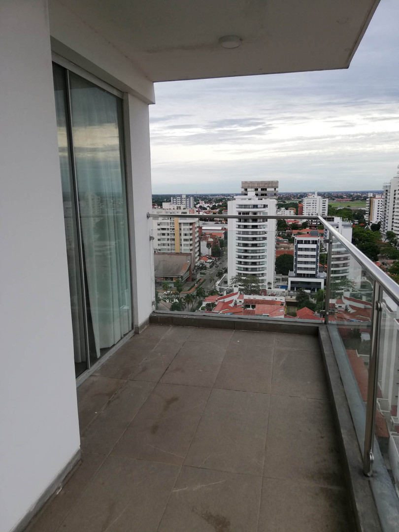 Departamento En venta PENTHOUSE, Torre Centrum. Zona Centro Foto 16