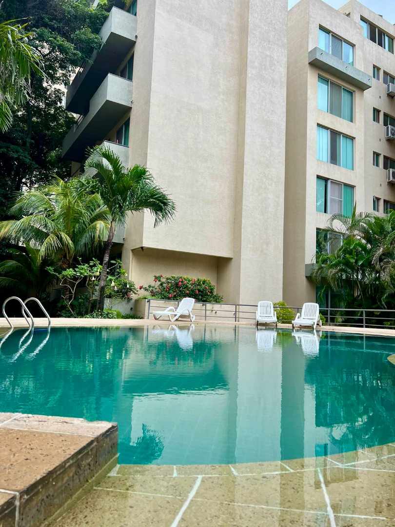 Departamento en VentaEn Venta Exclusivo Penthouse de 247 m2 en Condominio Tarumá 4 dormitorios 4 baños 2 parqueos Foto 5