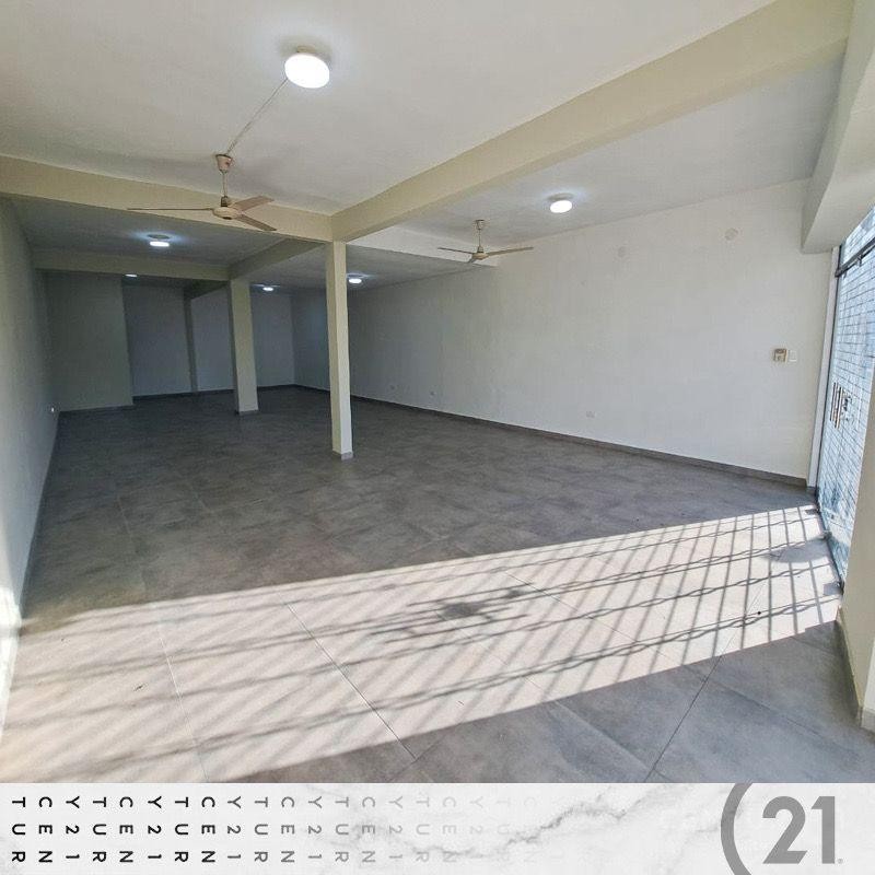 Local comercial en Entre 2do y 3er anillo Norte en Santa Cruz de la Sierra  1 baños  Foto 6
