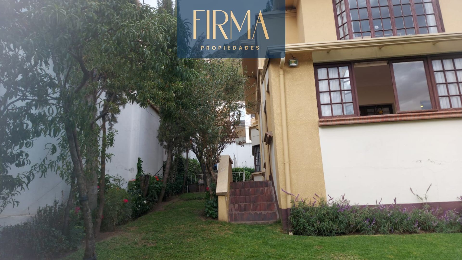 Casa en VentaIRPAVI CALLE 1 DEL VERGEL 4 dormitorios 5 baños 3 parqueos Foto 3