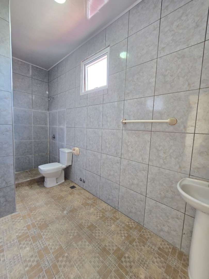 Casa Zona Norte – Av. Alemana, casa amplia en alquiler Foto 13