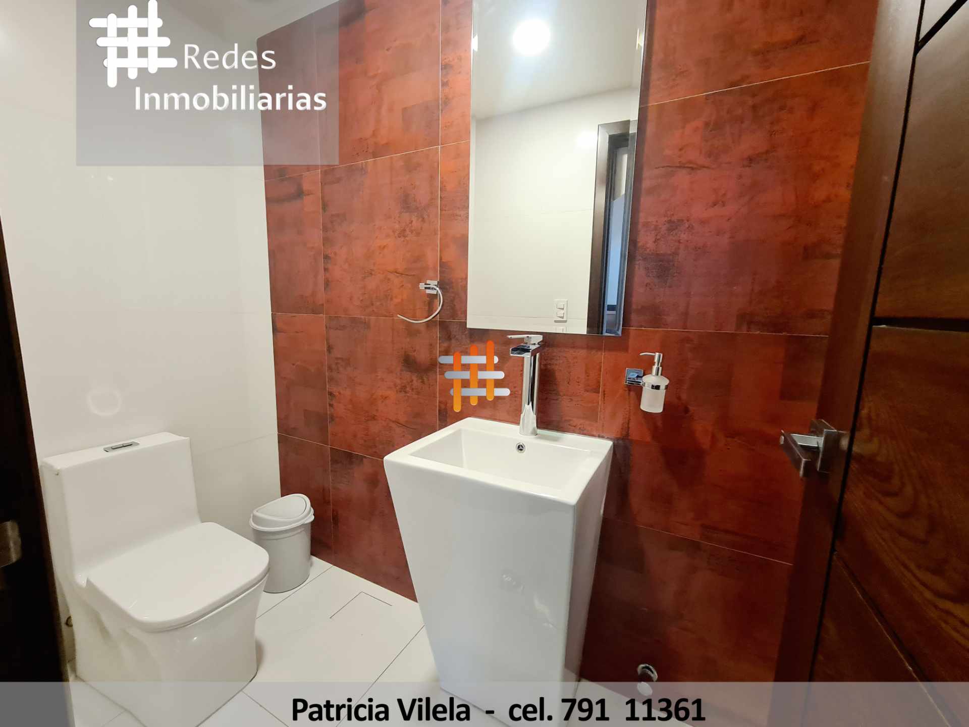 Casa en Achumani en La Paz 4 dormitorios 6 baños 2 parqueos Foto 11