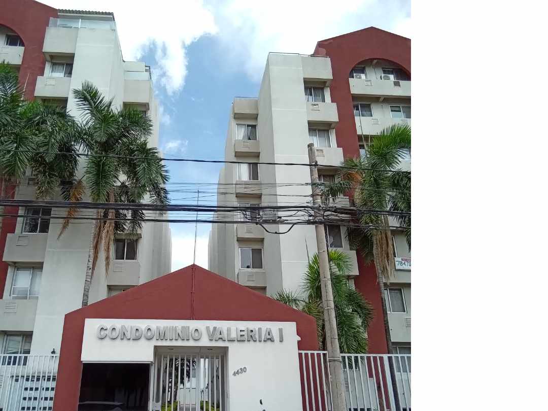 Departamento en VentaAv. Beni entre 4 y 5 anillo Condominio Valeria 1 Foto 33