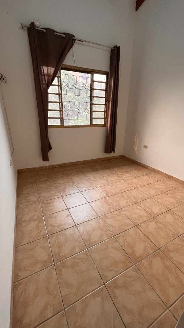 Casa en AlquilerCanal Isuto (Av. La Salle) C/ Claudio Peñaranda  3 dormitorios 4 baños 1 parqueos Foto 13