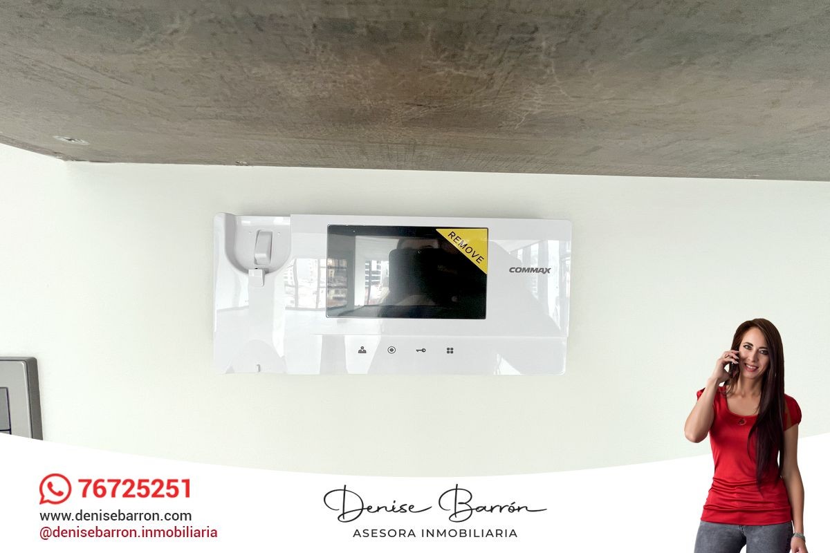 Oficina en San Miguel en La Paz 1 dormitorios 3 baños 1 parqueos Foto 2