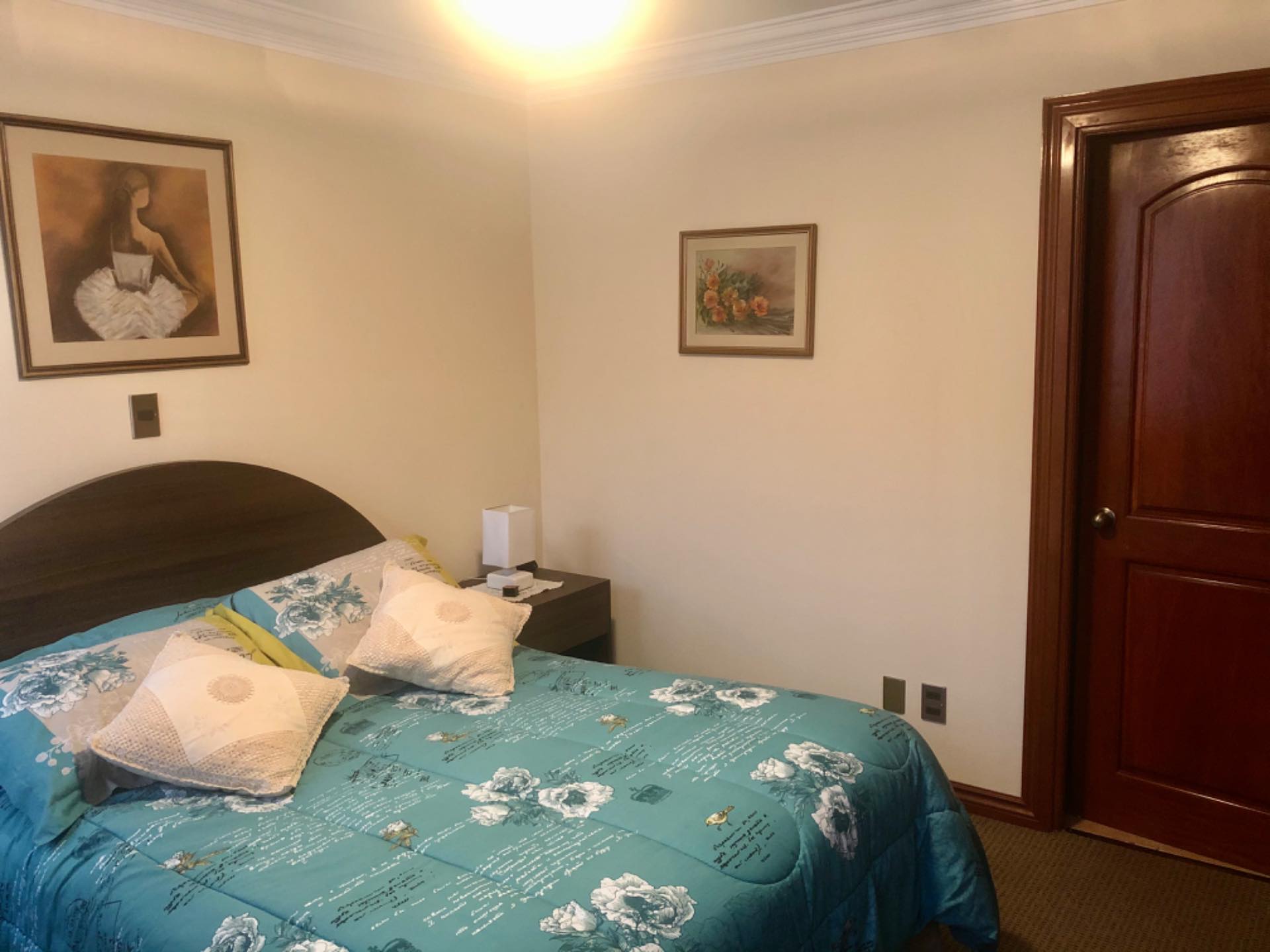 Departamento en VentaAchumani, Av. The Strongest Calle 29 Edif. Las Piedras Foto 4