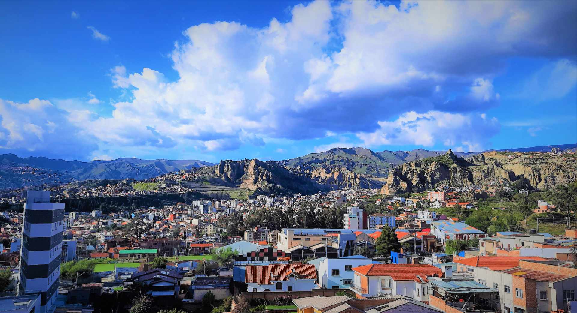 Departamento en Calacoto en La Paz 4 dormitorios 5 baños 2 parqueos Foto 5