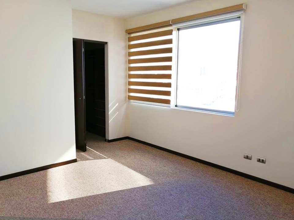 Departamento Alado de Paseo Aranjuez! Av. América esq. A. M. Torrico Foto 9