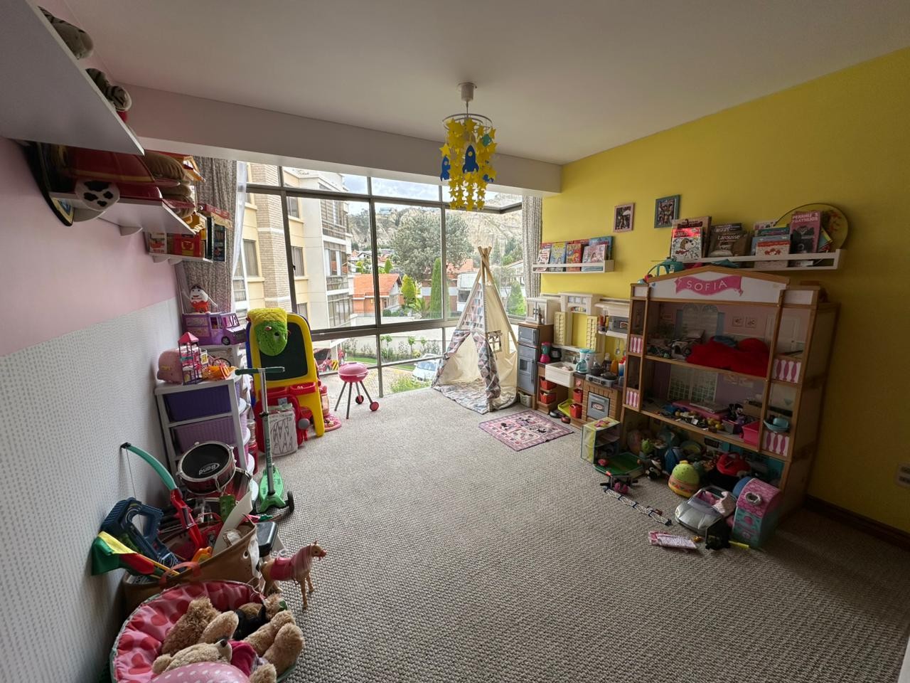 Departamento en AlquilerACHUMANI, CONDOMINIO GIRASOLES Foto 14