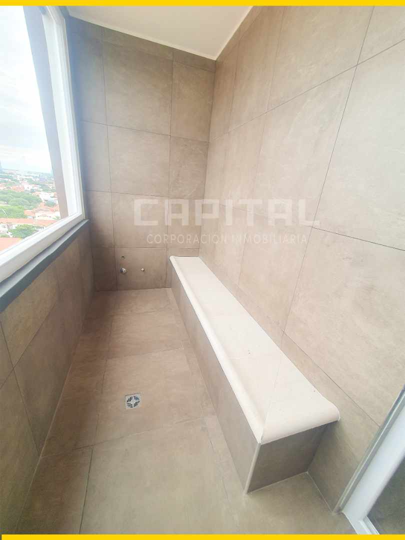 Departamento en Entre 3er y 4to anillo Norte en Santa Cruz de la Sierra 1 dormitorios 1 baños  Foto 3