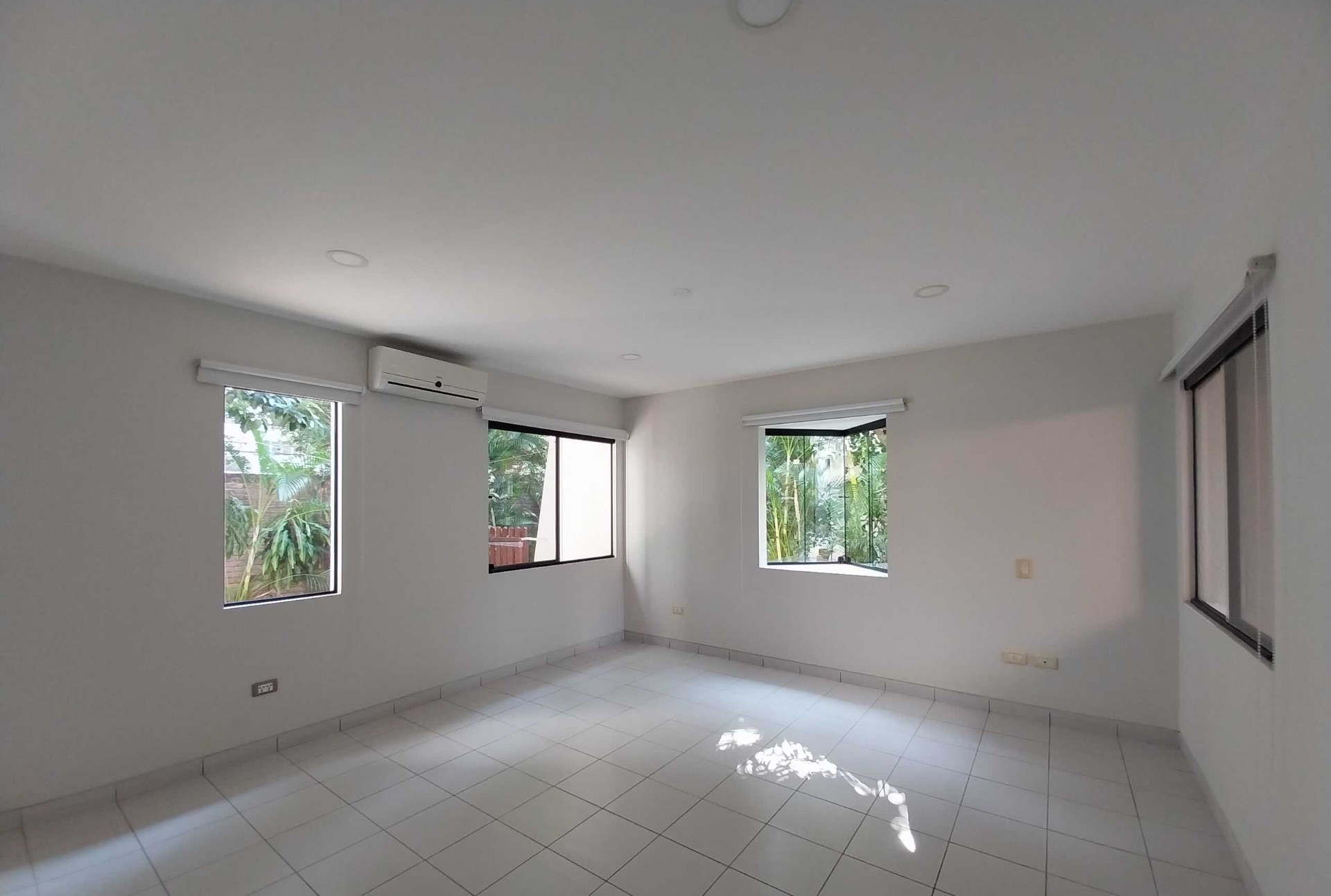 Casa 🔹 ALQUILO PRECIOSA RESIDENCIA EN EXCLUSIVO CONDOMINIO  Foto 15