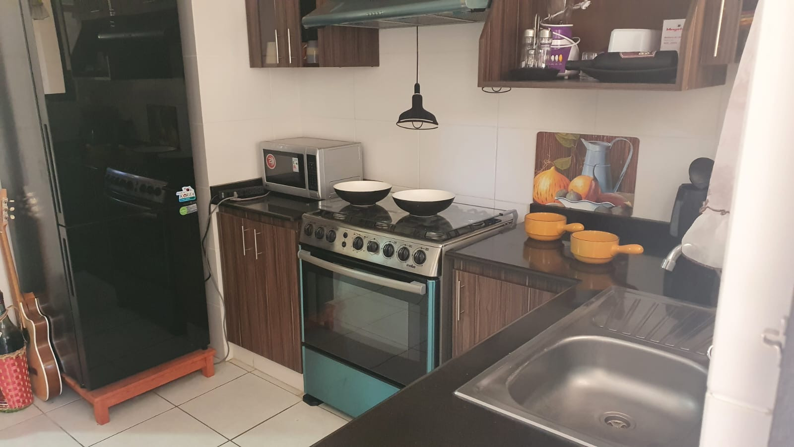 Departamento en VentaACHUMANI, inicio LAS LOMAS 3 dormitorios 3 baños 1 parqueos Foto 5