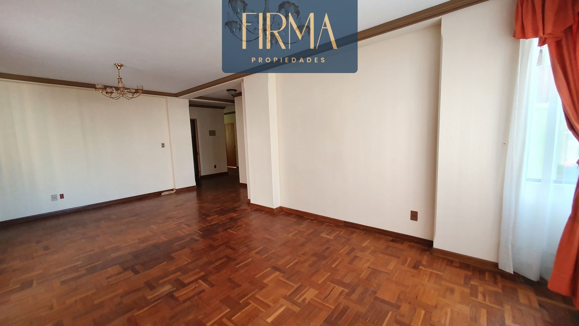 Departamento en VentaLOS PINOS FRENTE A IMPUESTOS NACIONALES 3 dormitorios 4 baños 1 parqueos Foto 7