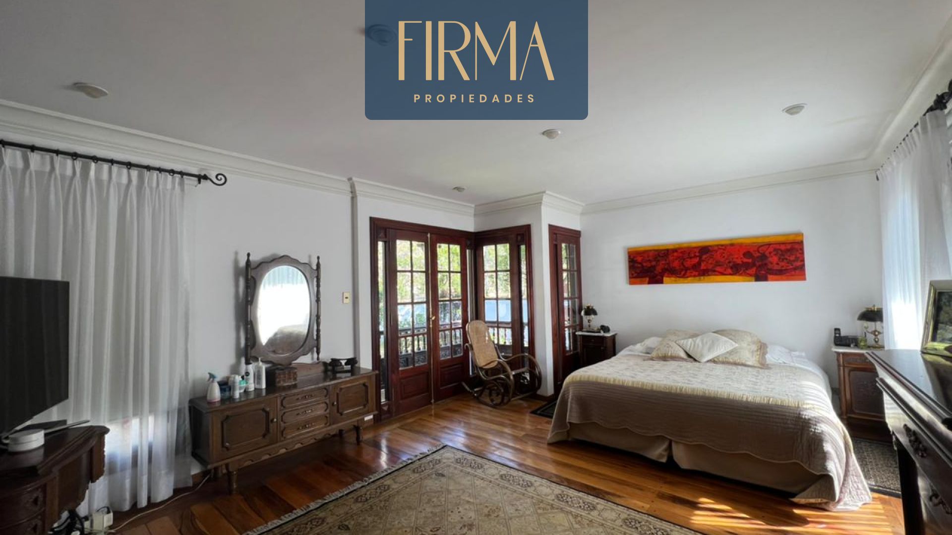 Casa en Achumani en La Paz 4 dormitorios 7 baños 5 parqueos Foto 18