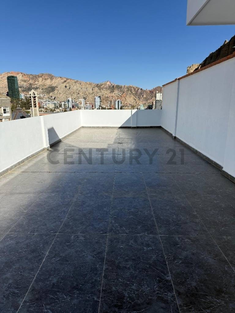 Departamento en Irpavi en La Paz 3 dormitorios 2 baños 1 parqueos Foto 13