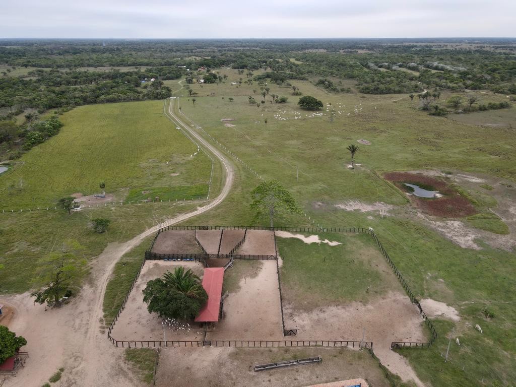 Quinta propiedad agrícola en VentaEn Venta 850 Hectáreas Ganaderas y con Potencial para Urbanizar en Portachuelo    Foto 17