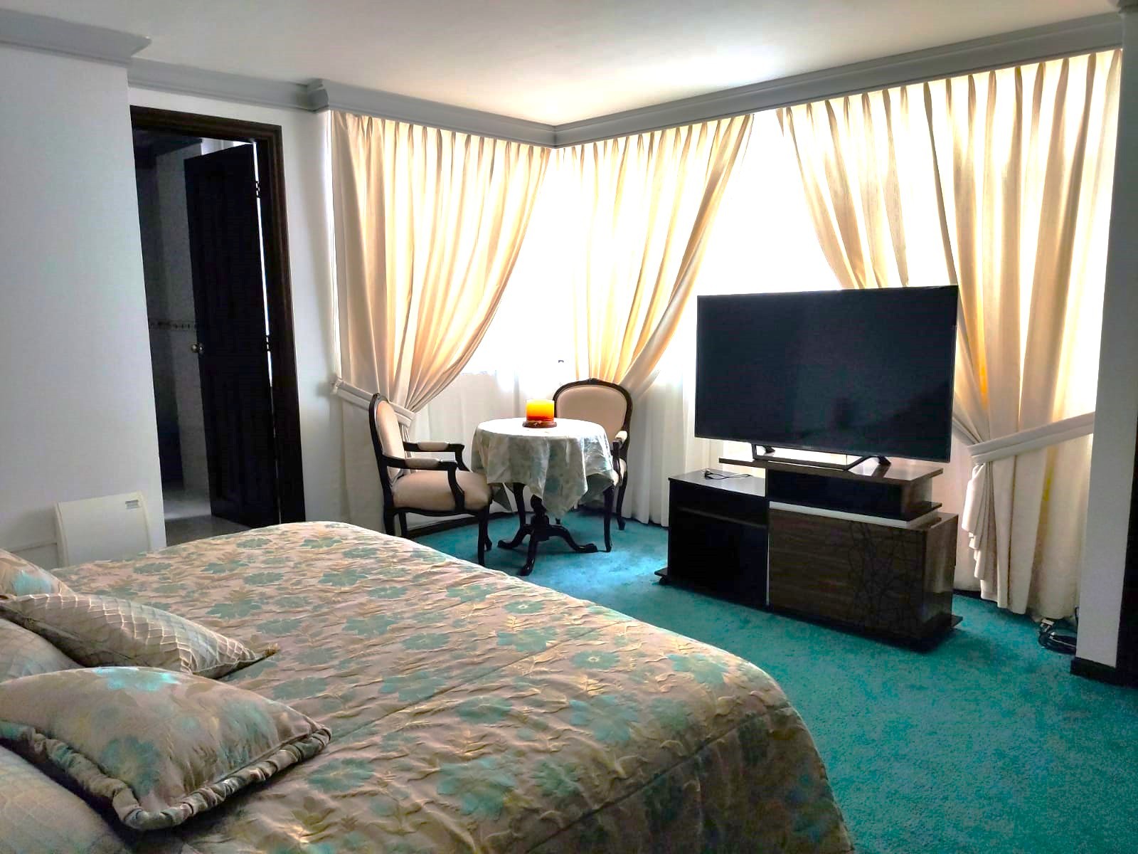 Departamento ELEGANTE DEPARTAMENTO EN ALQUILER - AMOBLADO FINO Y EQUIPADO Foto 18