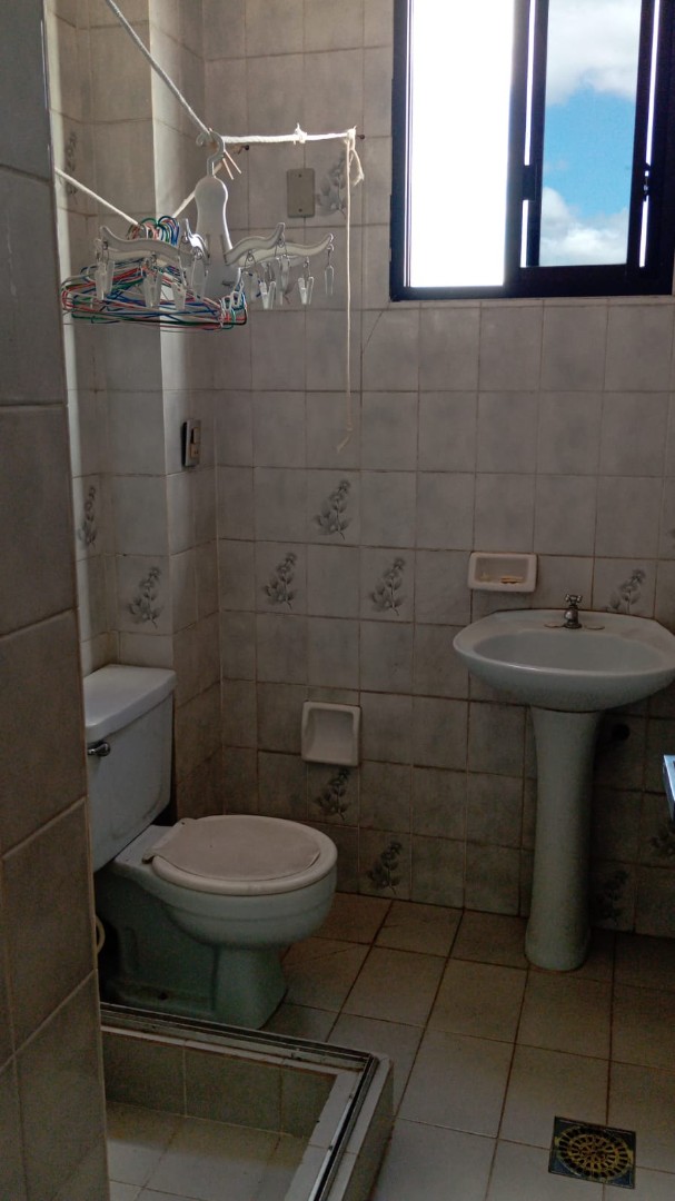 Departamento Av Irala Zona Sur Foto 12