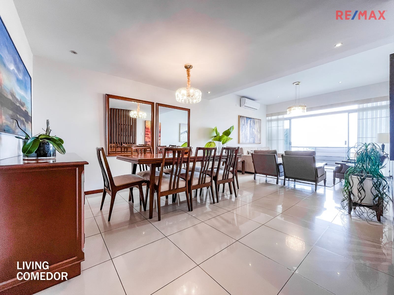 Departamento en VentaCONDOMINIO MACORORÓ IV 3 dormitorios 4 baños 1 parqueos Foto 7