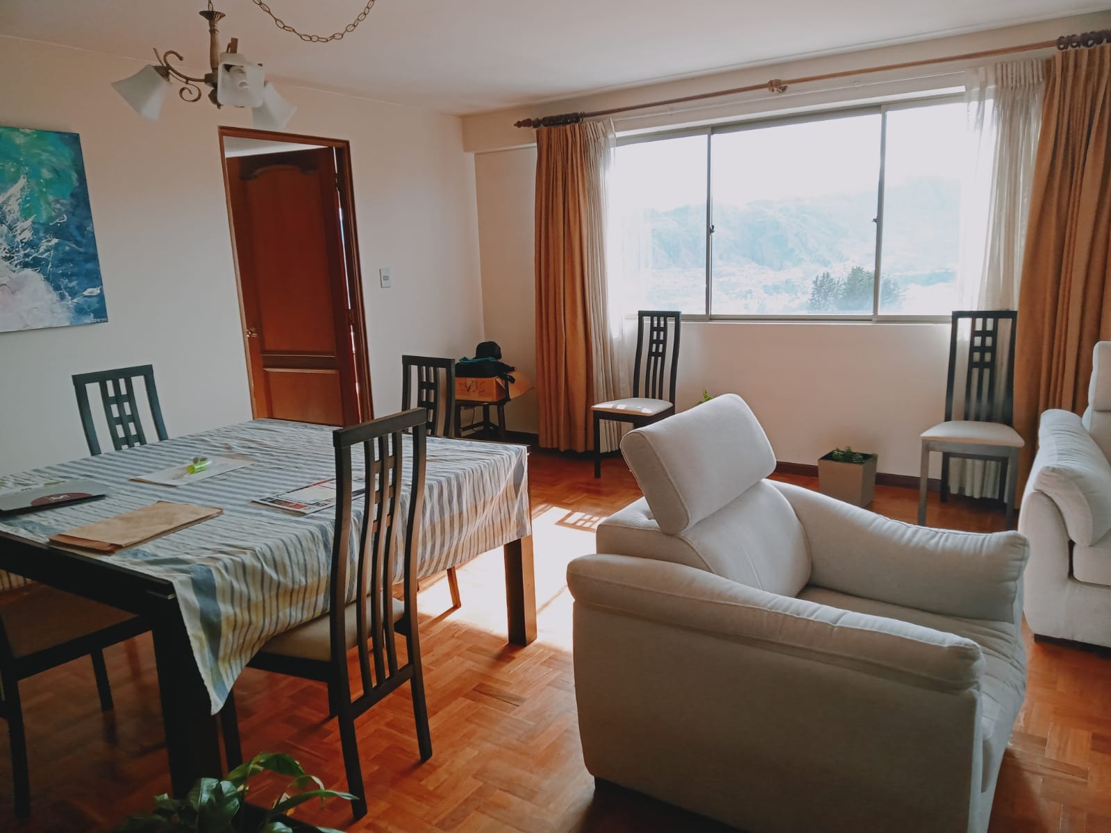 Departamento en Cota Cota en La Paz 3 dormitorios 4 baños 1 parqueos Foto 10