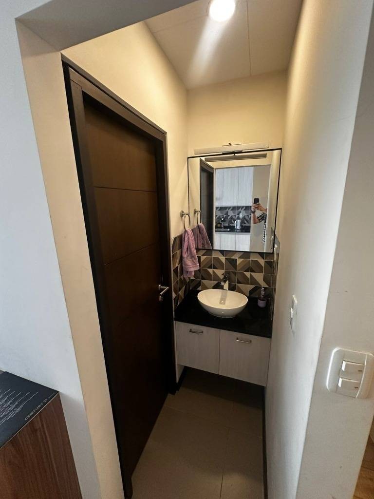 Departamento en Los Pinos en La Paz 1 dormitorios 1 baños  Foto 10