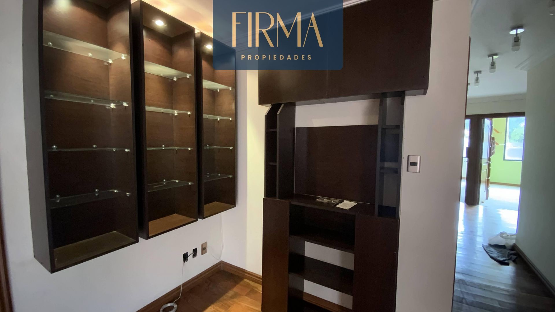 Departamento en AlquilerCalle 32. Av The Strongest Foto 14