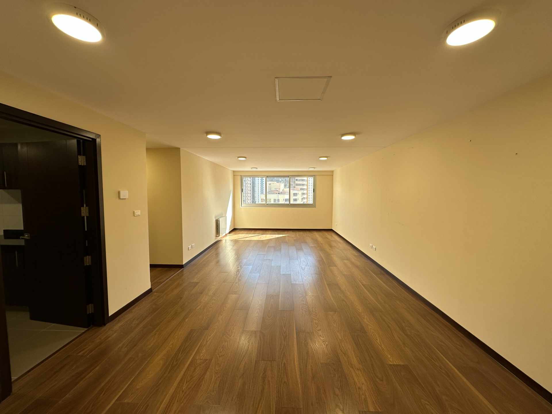 Departamento en VentaDepartamento en Condominio Torres del Poeta - Torres Mall Foto 1