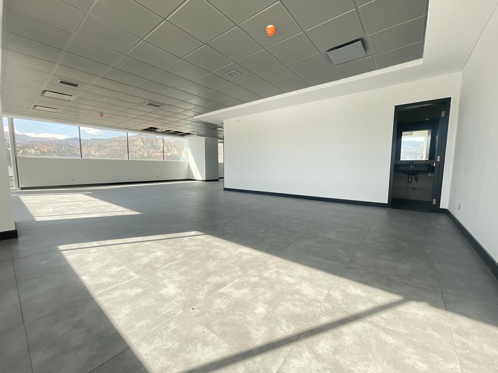 Oficina OFICNA EN ALQUILER EN CALACOTO A ESTRENAR Foto 5