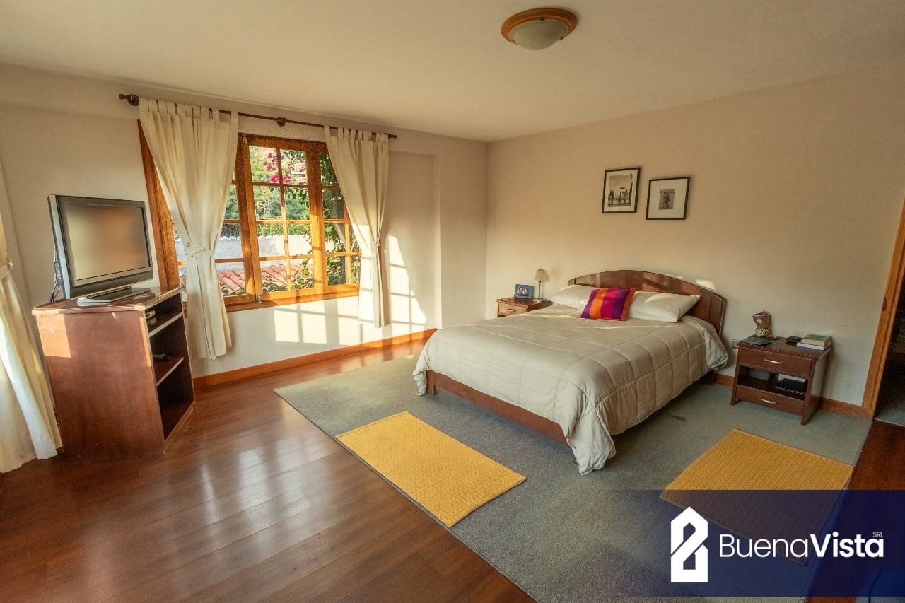 Casa en VentaHuajchilla  3 dormitorios 3 baños 3 parqueos Foto 7