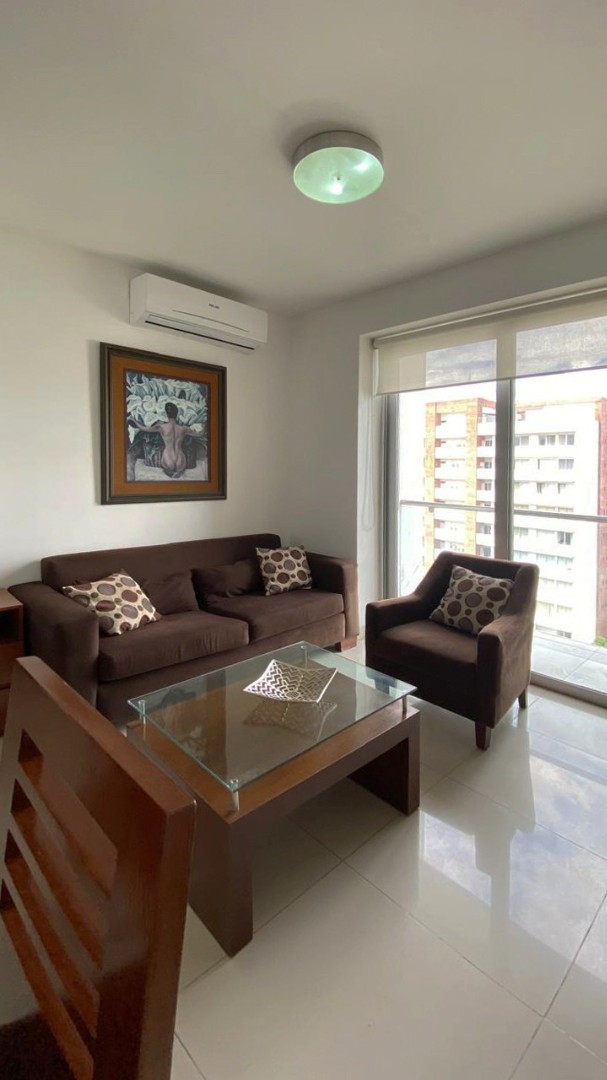 Departamento en AlquilerZONA CENTRO SUR
Condominio Zafiro
Calle Potosí esq. Saavedra 2 dormitorios 2 baños 1 parqueos Foto 11