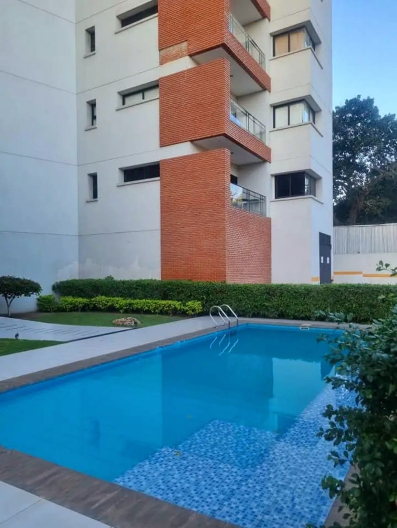 Departamento en AlquilerAV. 1er ANILLO, FRENTE AL PARQUE URBANO Foto 14