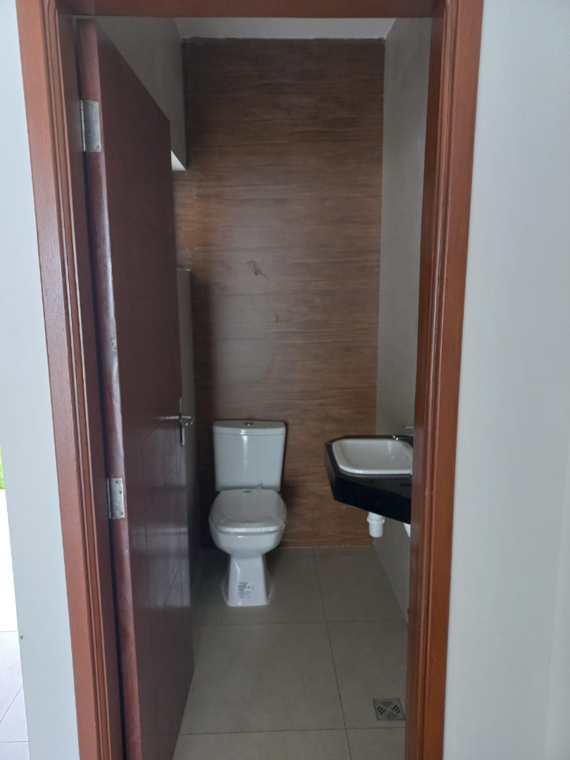 Casa en Entre 8vo y 9no anillo Norte en Santa Cruz de la Sierra 3 dormitorios 7 baños 2 parqueos Foto 28