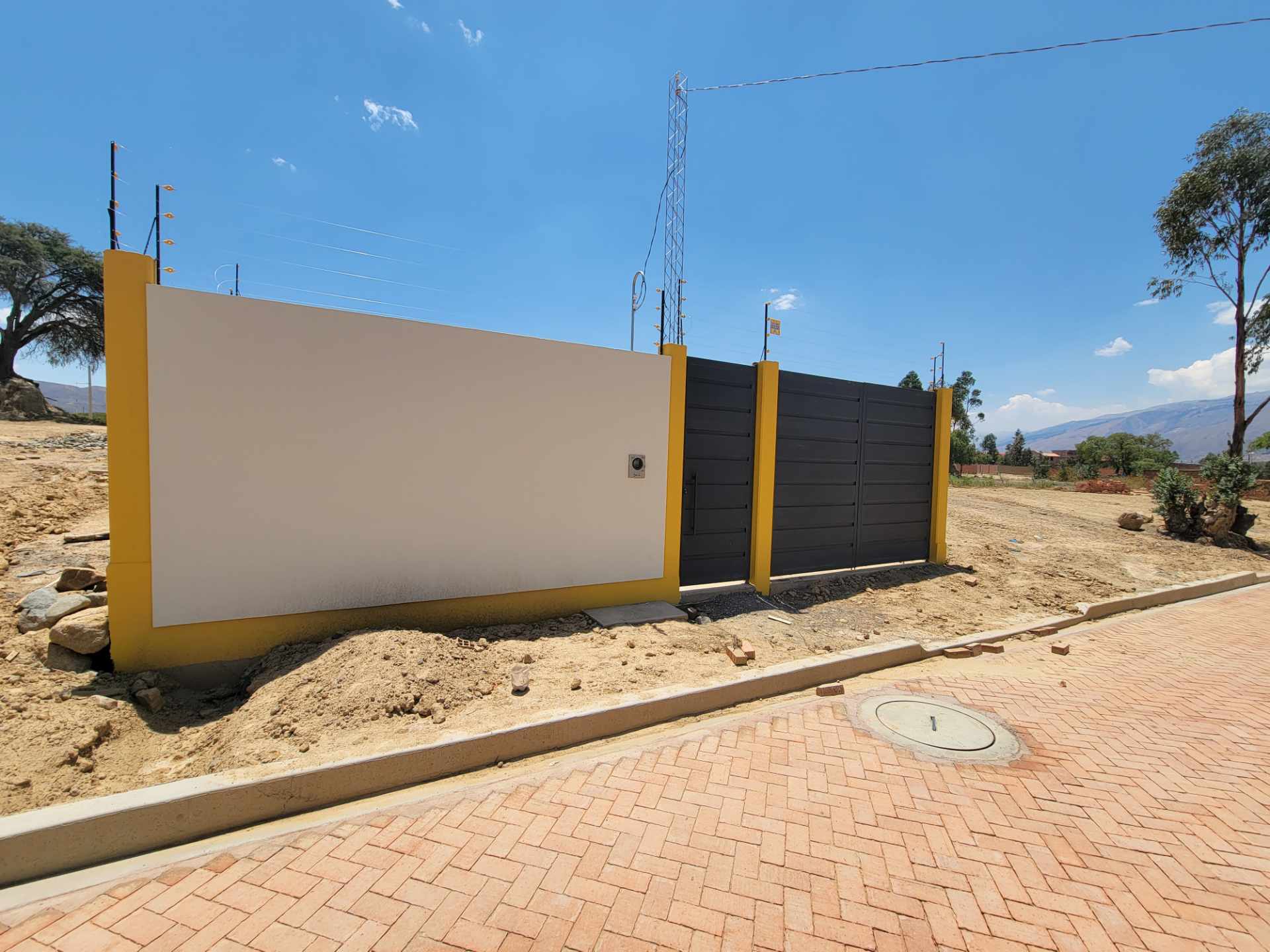 Casa AV. Del Abra Km 7, Urbanizacion Colinas Del Este sacaba Foto 2