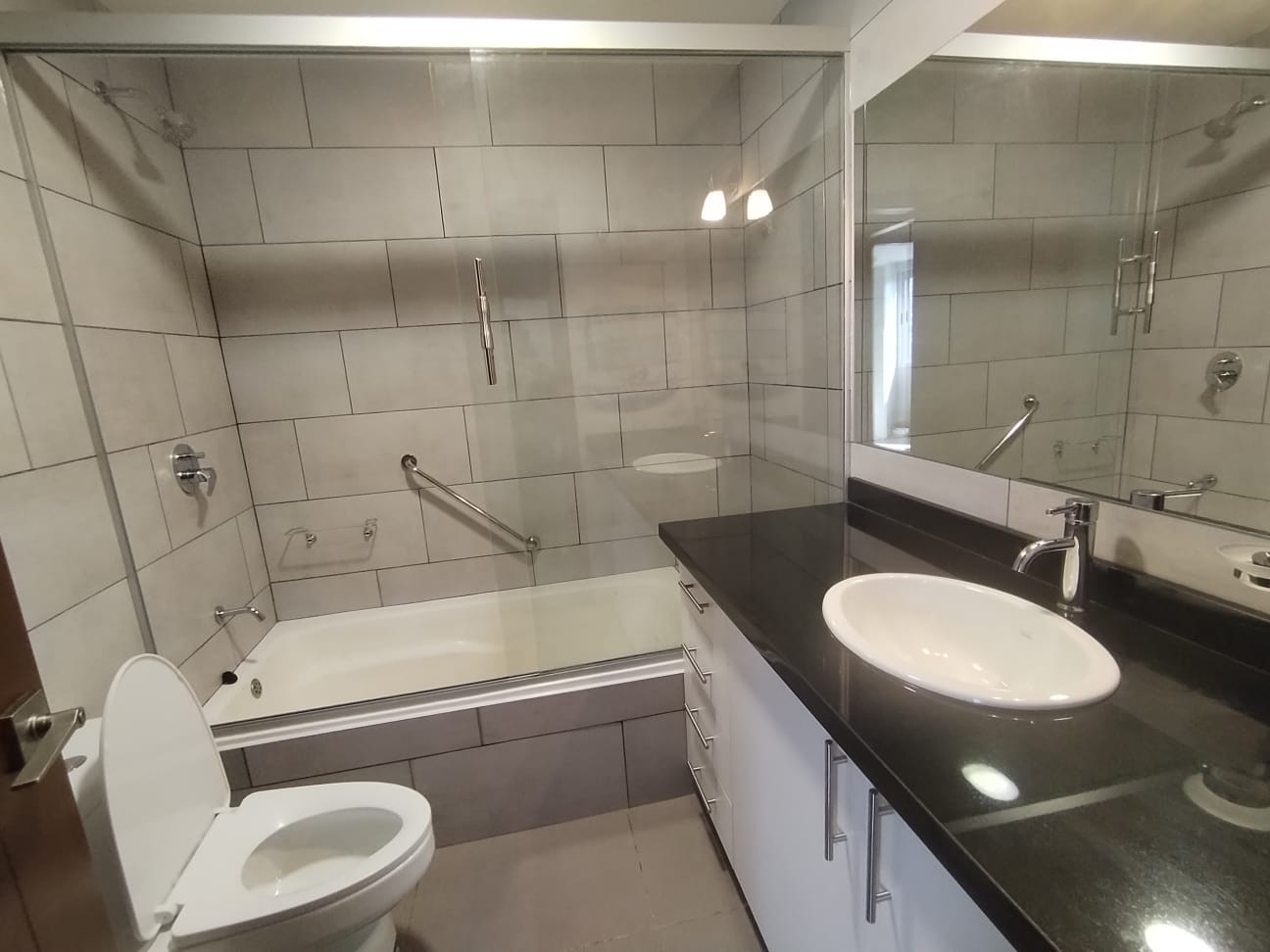 Departamento en Sopocachi en La Paz 3 dormitorios 4 baños 1 parqueos Foto 34