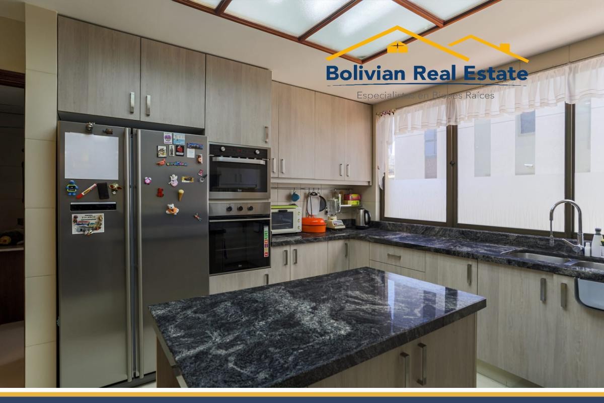 En Alquiler a $us 1,800 Foto 6