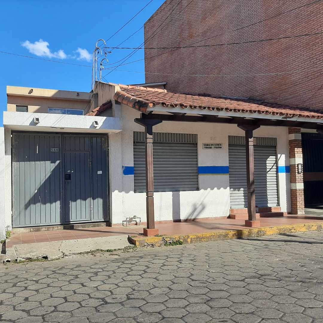 Oficina Calle Bolívar 580 (Entre Avaroa y Campero) Foto 5
