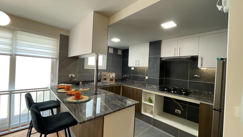 Departamento en AlquilerDEPARTAMENTO EN ALQUILER AMOBLADO Y EQUIPADO EN ACHUMANI 1 dormitorios 1 baños 1 parqueos Foto 5